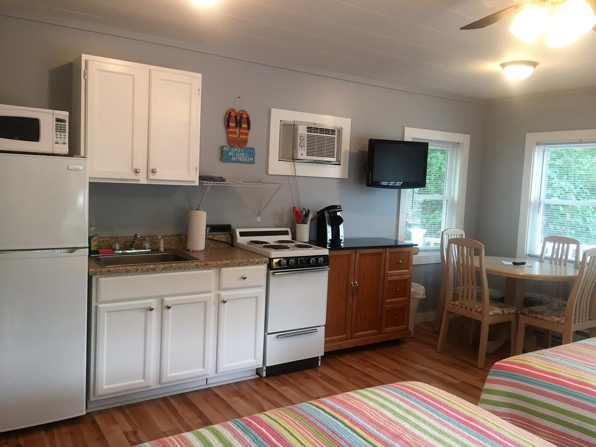 Drake'S Island Resort & Cottages Wells Exteriör bild